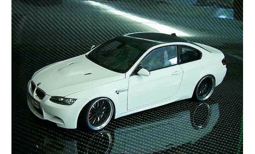 Bmw M3 coupe 1/18 Kyosho E92 alpine wit carbone modelauto