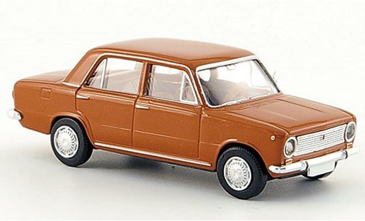Fiat 124 Limousine 1/87 Brekina Sedan bruin modelauto