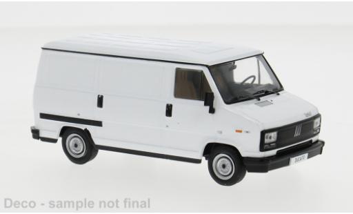 Modelauto Fiat Ducato Kasten wit 1/43 IXO