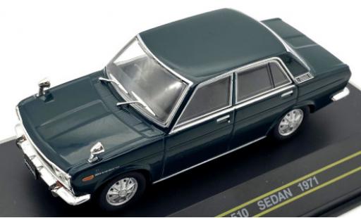 Modelauto Datsun 510 Sedan groen RHD 1971 1/43 First 43 Models