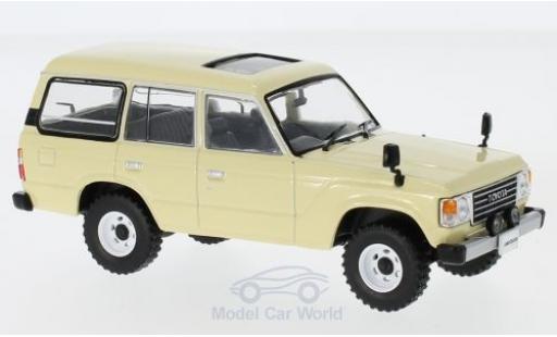 Modelauto Toyota Land Cruiser 60 LC60 beige RHD 1982 1/43 First 43 Models