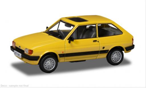 Modelauto Ford Fiesta Berline MK II geel 1/43 Vanguards