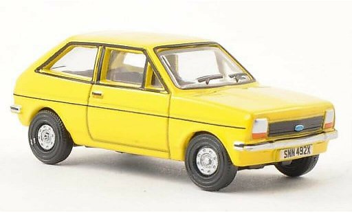 Ford Fiesta MKI 1/76 Oxford geel modelauto