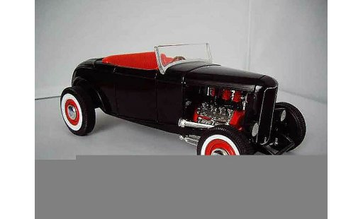 Ford 1932 Hot Rod 1/18 Hot Wheels roadster modelauto