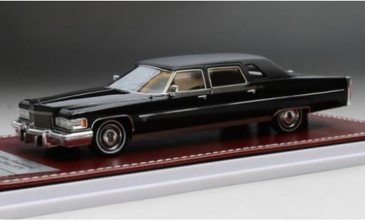 Modelauto Cadillac Fleetwood Series 75 zwart/mat-zwart 1976 1/43 GIM   Great Iconic Models