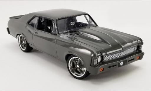 Modelauto Chevrolet Nova tuning Street Fighter Destroyer grijs 1970 1/18 GMP