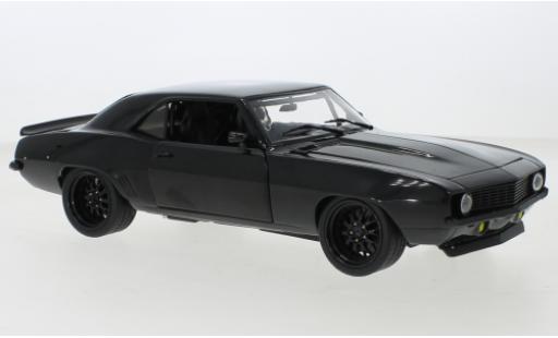 Modelauto Chevrolet Camaro Coupe Convict zwart 1969 1/18 GMP