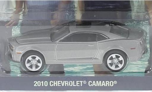 Modelauto Chevrolet Camaro Coupe metallic grijs Hawaii Five-0 2010 1/64 Greenlight
