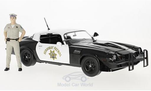 Modelauto Chevrolet Camaro Z28 Z/28 California Highway Patrol 1979 met Figur zonder Vitrine 1/18 Greenlight