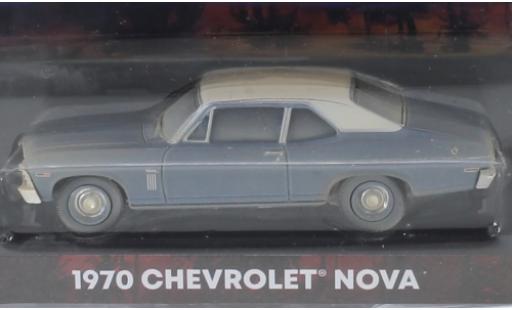 Modelauto Chevrolet Nova SS metallic blauw/mat-wit Beverly Hills Cop 1970 1/64 Greenlight