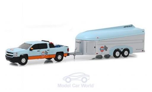 Modelauto Chevrolet Silverado pickup Gulf 2017 with Aerovault Trailer 1/64 Greenlight