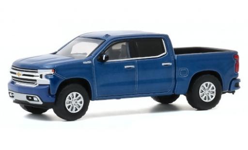 Modelauto Chevrolet Silverado pickup High Country metallic blauw 2020 1/64 Greenlight