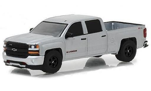 Modelauto Chevrolet Silverado pickup Redline Edition grijs 2018 100th Anniversaire Trucks 1/64 Greenlight