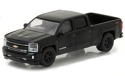 Modelauto Chevrolet Silverado pickup zwart 2016 1/64 Greenlight