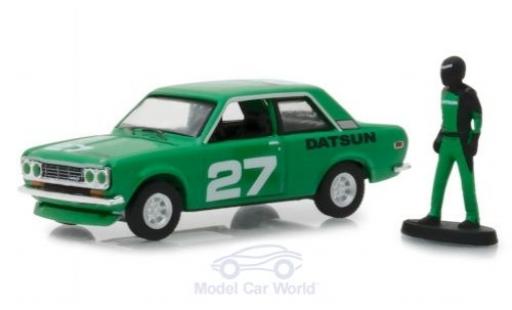 Modelauto Datsun 510 Sedan groen 1970 met Rennfahrer Figur 1/64 Greenlight