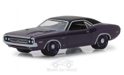 Modelauto Dodge Challenger R/T Hemi metallic paars/zwart 1971 1/64 Greenlight