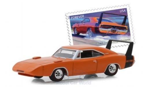 Modelauto Dodge Charger Daytona oranje/zwart 1969 1/64 Greenlight