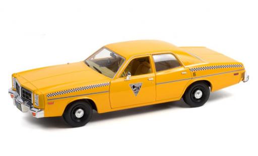Modelauto Dodge Monaco Taxi City Cab Rocky III 1978 1/43 Greenlight