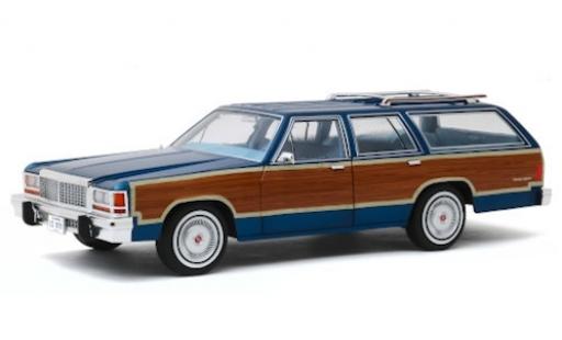 Modelauto Ford LTD Country Squire metallic blauw/Holzoptik 1979 Artisan Collection 1/18 Greenlight