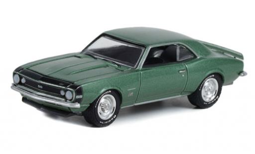 Modelauto Chevrolet Camaro SS 369 metallic groen 1967 1/64 Greenlight