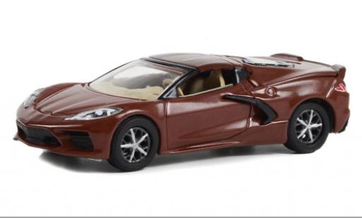 Modelauto Chevrolet Corvette Stingray (C8) bruin 2022 1/64 Greenlight