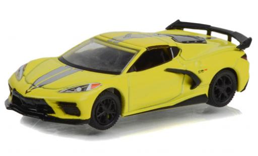 Modelauto Chevrolet Corvette Stingray (C8) geel 2022 1/64 Greenlight