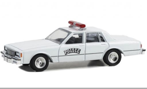 Modelauto Chevrolet Impala police 9C1 Politie (USA) 1980 1/64 Greenlight