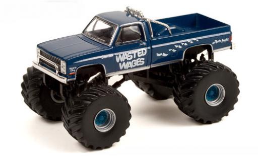 Modelauto Chevrolet Silverado pickup Wasted Wages 1987 1/64 Greenlight
