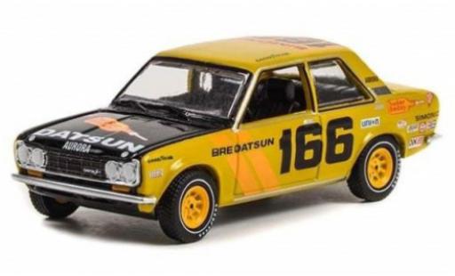Modelauto Datsun 510 Sedan 1973 1/64 Greenlight