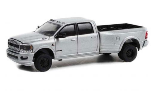 Modelauto Dodge RAM pickup Dodge 500 Dually Night Edition grijs 2021 1/64 Greenlight