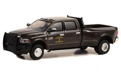 Modelauto Dodge RAM pickup Dodge 500 Laramie Dually metallic grijs Yellowstone 2017 1/64 Greenlight