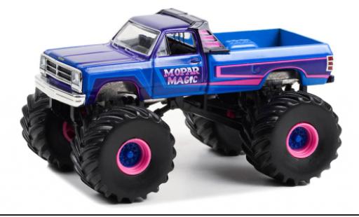 Modelauto Dodge RAM pickup W350 Mopar Magic 1983 1/64 Greenlight