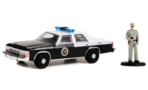 Modelauto Ford LTD Berline Florida Marine Patrol 1990 1/64 Greenlight