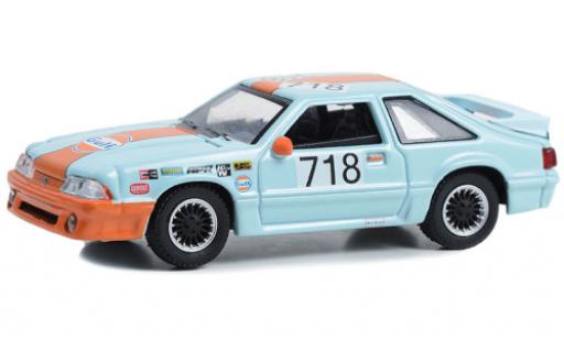 Modelauto Ford Mustang GT Gulf 1989 1/64 Greenlight
