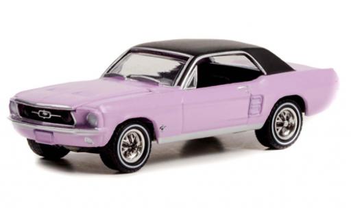 Modelauto Ford Mustang Hardtop lila/zwart 1967 1/64 Greenlight