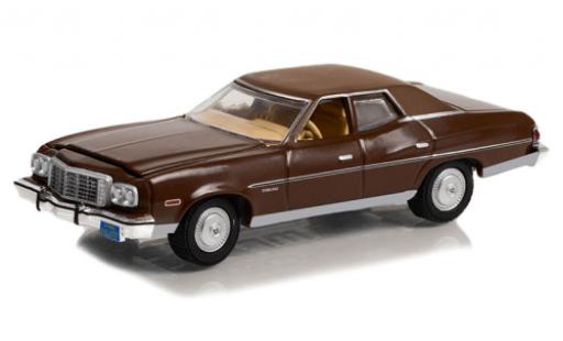 Modelauto Ford Torino Berlina Brougham bruin/beige Charlies Angels 1974 1/64 Greenlight