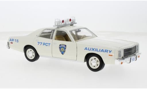Modelauto Plymouth Fury Base 1977 New York City Politie Department 1/24 Greenlight