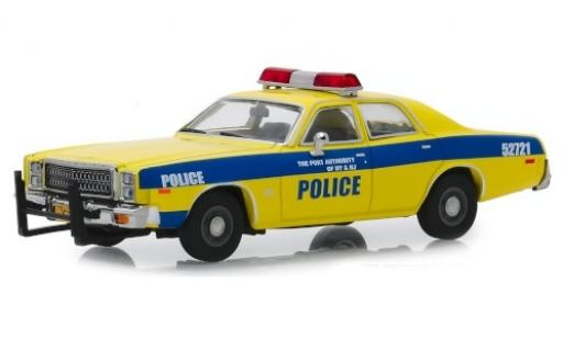 Modelauto Plymouth Fury Base Port Authority of New York & New Jersey 1977 1/43 Greenlight