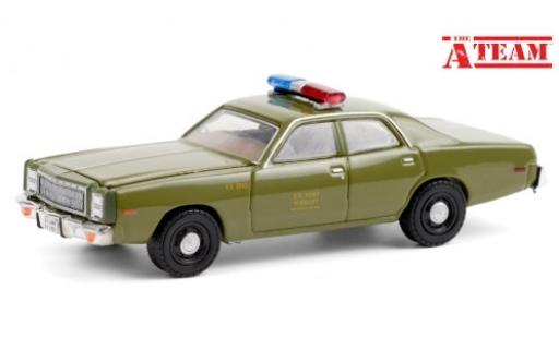 Modelauto Plymouth Fury Base U.S. Army - Military Politie 1977 1/64 Greenlight
