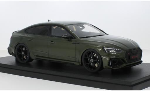 Modelauto Audi RS5 competition groen 2023 1/18 GT Spirit