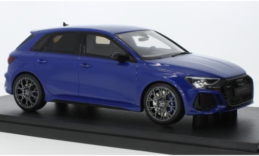 Modelauto Audi RS3 sportback Performance Edition blauw 2021 1/18 GT Spirit
