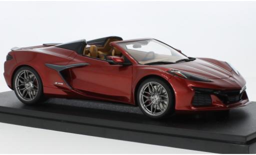 Modelauto Chevrolet Corvette Z06 (C8) Cabriolet metallic rood 2022 1/18 GT Spirit