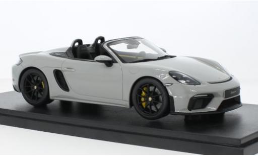 Modelauto Porsche 718 Spyder grijs 1/18 GT Spirit