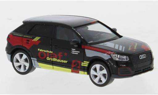 Modelauto Audi Q2 suv Fahrschule Olaf Gro&Atilde;�hauser 1/87 Herpa