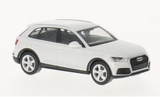 Modelauto Audi Q5 suv wit 1/87 Herpa
