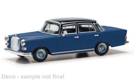 Modelauto Mercedes 200 Base blauw/zwart 1/87 Herpa