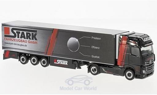 Modelauto Mercedes Actros Gigaspace Giga Trio-Trans / Stark Fahrzeugbau K&Atilde;&frac14;hlkoffer-SZ 1/87 Herpa