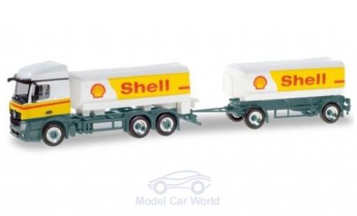 Modelauto Mercedes Actros Streamspace S Benzintank-H&Atilde;&curren;ngerzug 1/87 Herpa