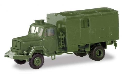 Modelauto Magirus S 7500 Base groen Bundeswehr wagon conteneur-Truck 1/87 Herpa
