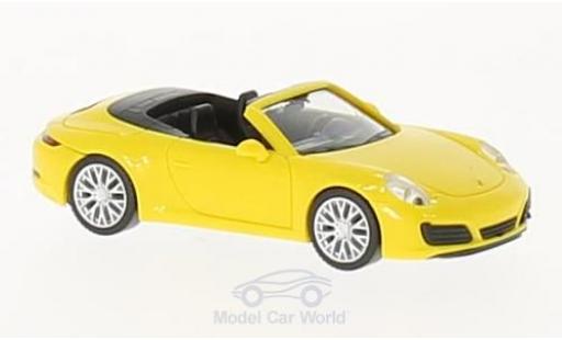 Modelauto Porsche 911 4S Carrera Cabrio geel 1/87 Herpa